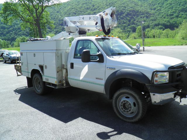 Ford F-550 2007 photo 8