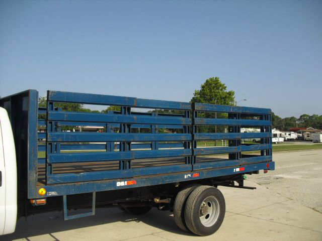 Ford F-550 2008 photo 2