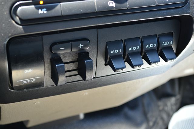 Ford F-550 2008 photo 12