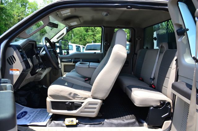 Ford F-550 2008 photo 19
