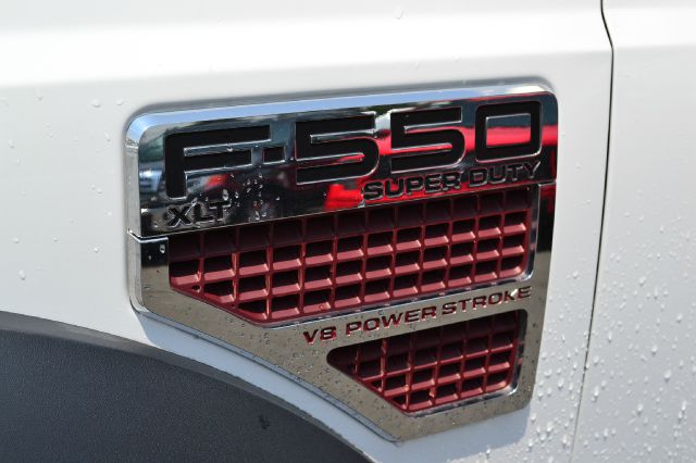 Ford F-550 2008 photo 5