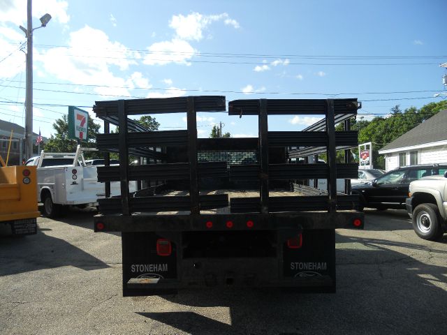 Ford F-550 4X4 RACKBODY 2006 photo 3