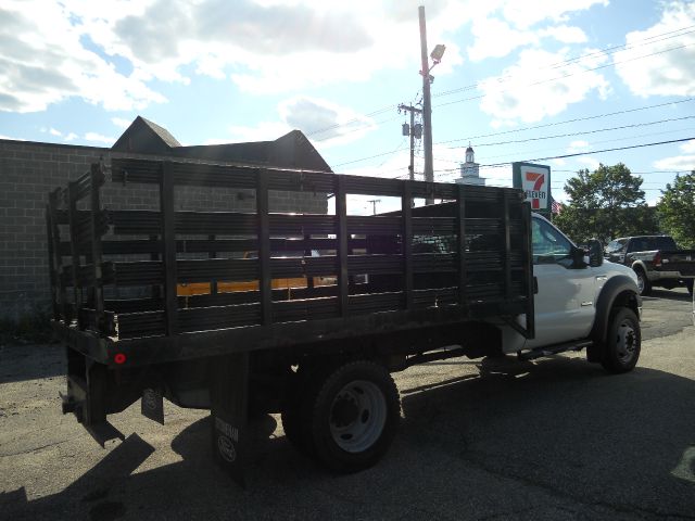 Ford F-550 4X4 RACKBODY 2006 photo 4