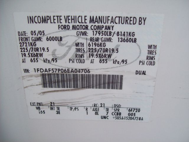 Ford F-550 XLT SD Dump Truck 2006 photo 14