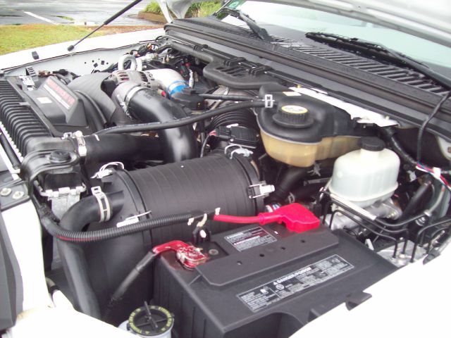 Ford F-550 XLT SD Dump Truck 2006 photo 15