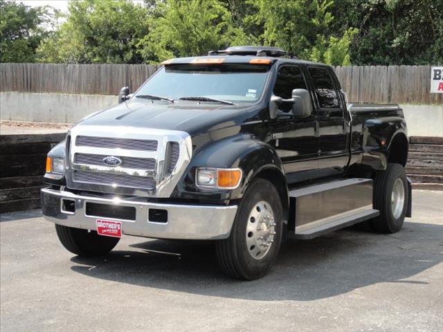 Ford F-650 2006 photo 0