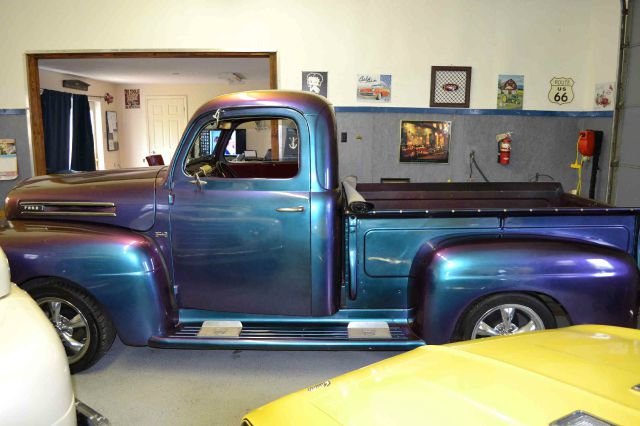 Ford F1 1950 photo 22