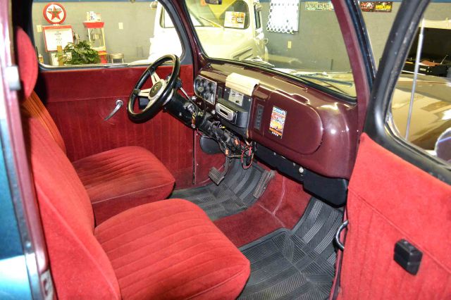 Ford F1 1950 photo 3