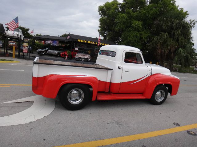 Ford F1 1953 photo 10
