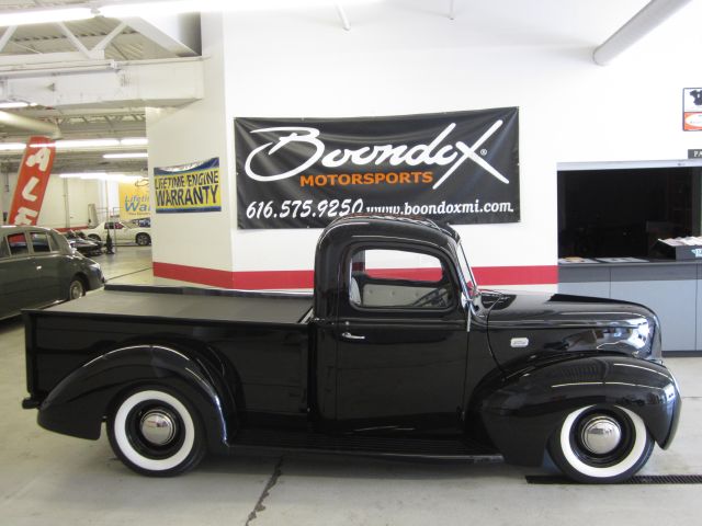 Ford F100 1940 photo 1