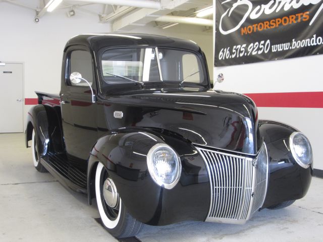 Ford F100 1940 photo 3
