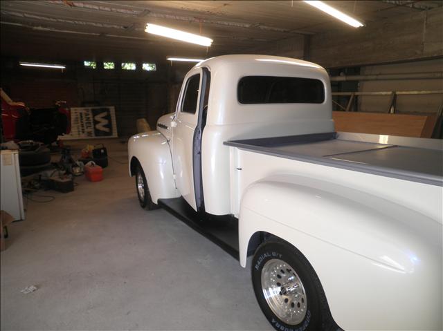 Ford F100 1952 photo 1