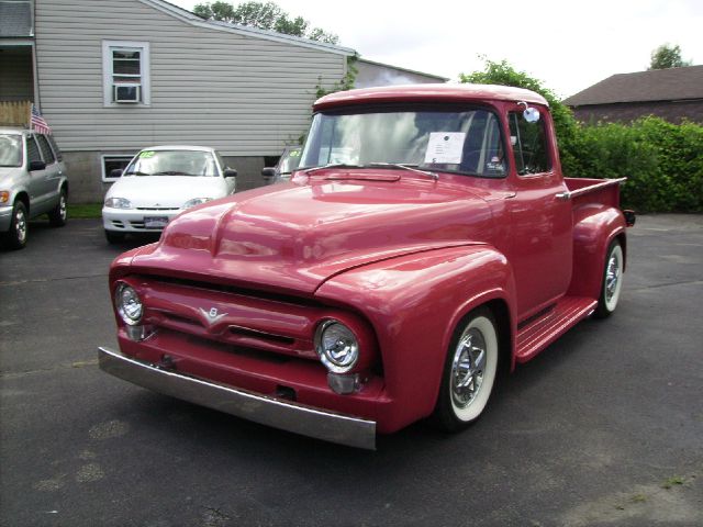 Ford F100 1956 photo 1