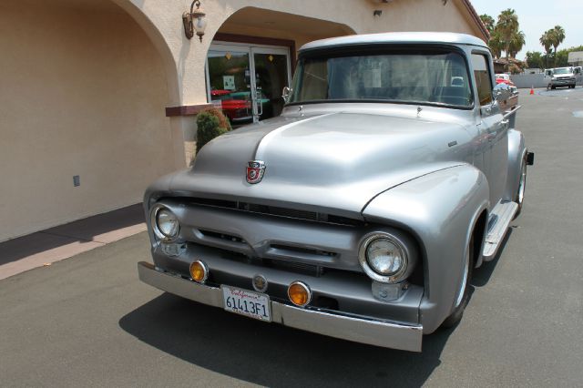 Ford F100 1956 photo 3