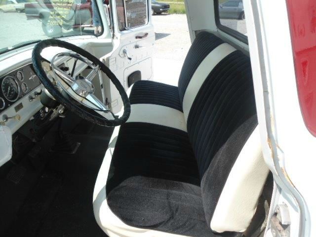 Ford F100 1958 photo 2