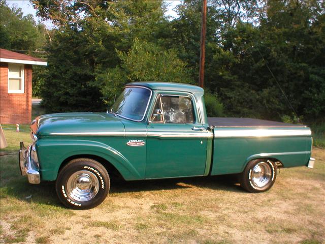 Ford F100 1965 photo 0