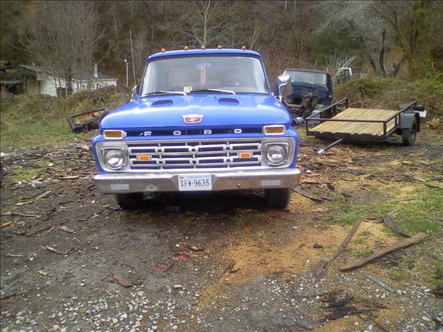Ford F100 1966 photo 2