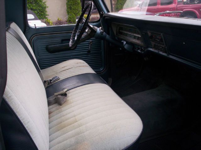 Ford F100 Unknown Pickup Truck