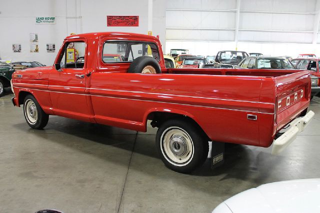 Ford F100 1968 photo 3