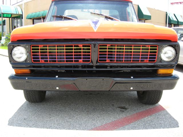 Ford F100 1970 photo 19