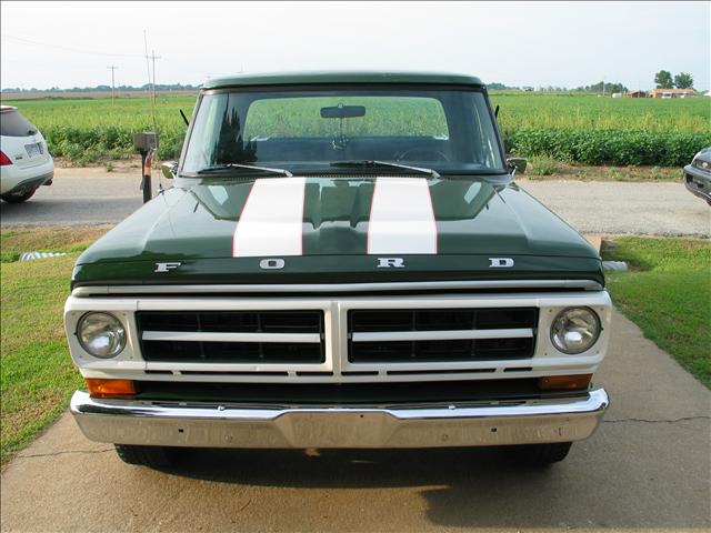 Ford F100 1971 photo 4