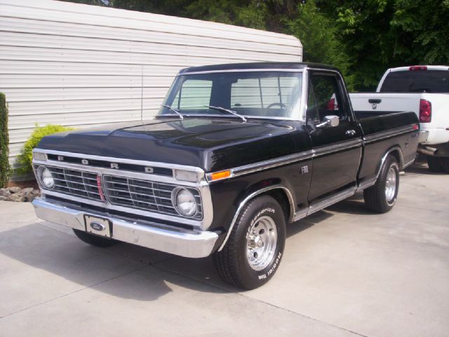 Ford F100 1974 photo 3