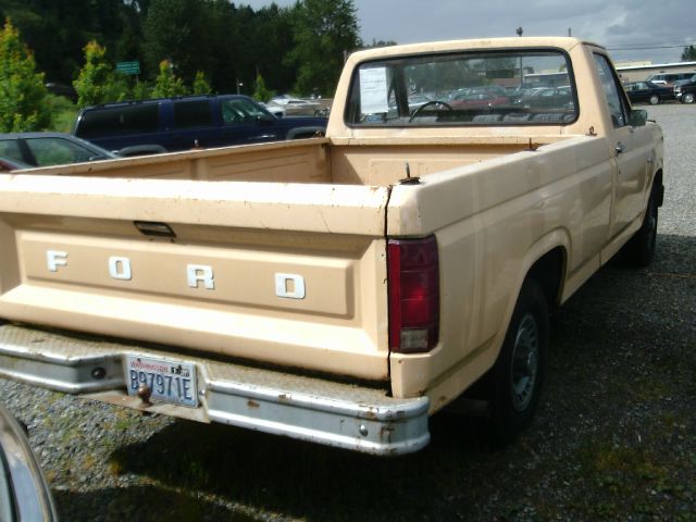 Ford F100 1981 photo 0