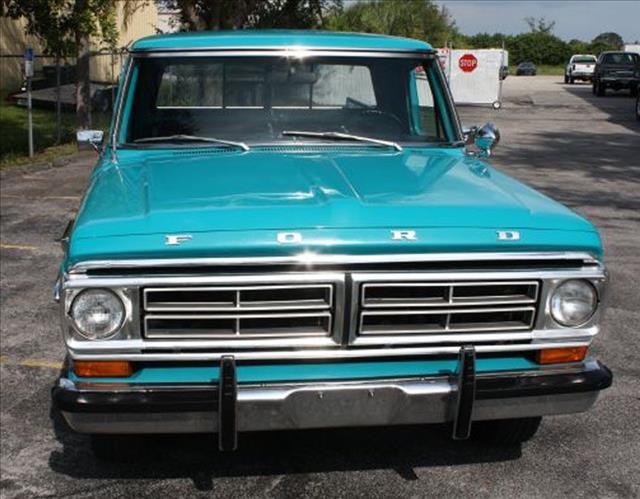 Ford F150 1972 photo 1