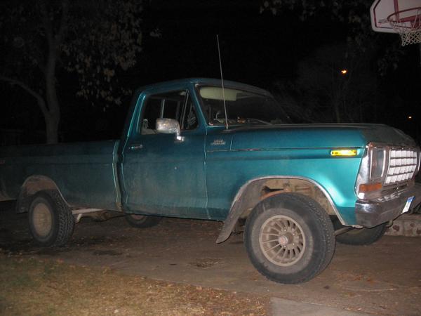 Ford F150 1978 photo 2