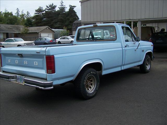 Ford F150 1984 photo 5