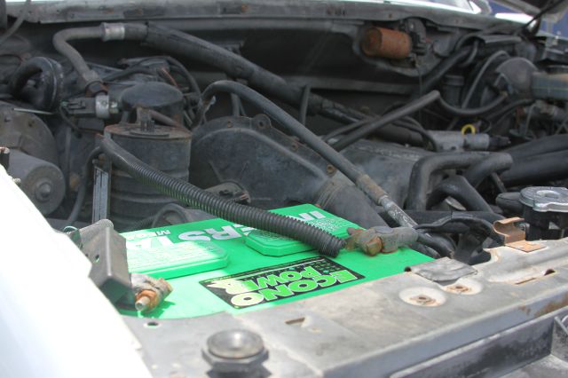 Ford F150 1987 photo 2