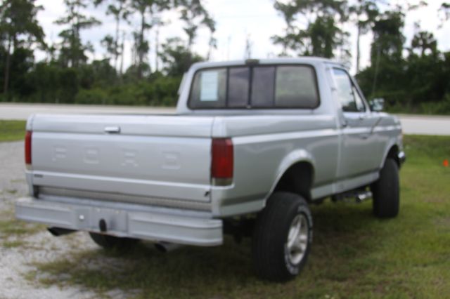 Ford F150 1987 photo 5