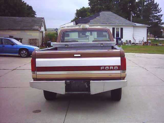 Ford F150 1988 photo 1