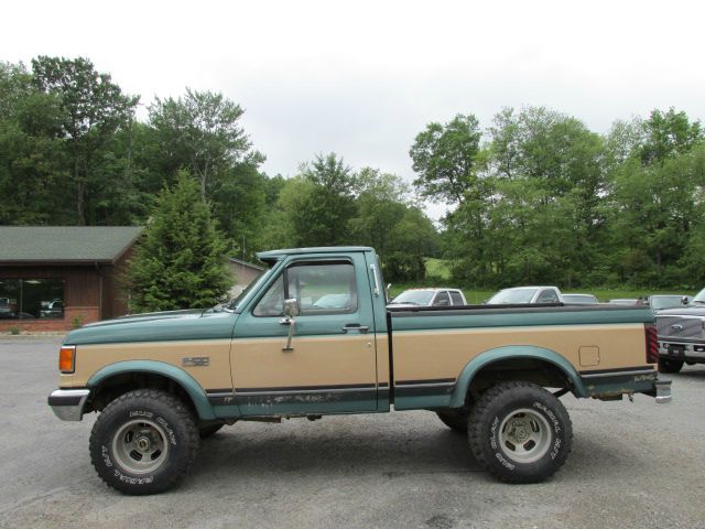 Ford F150 EX Auto 2WD Pickup Truck