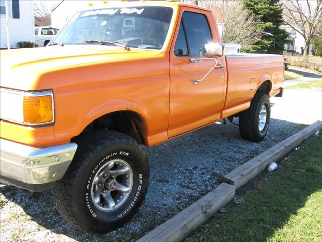 Ford F150 1989 photo 2