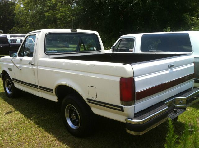 Ford F150 Supercrew-short-limited-nav-22 INCH Rims-1 Owner Pickup Truck