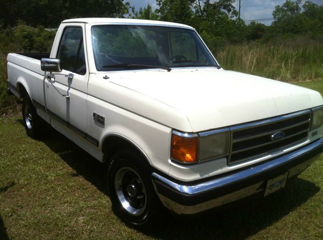 Ford F150 1990 photo 1
