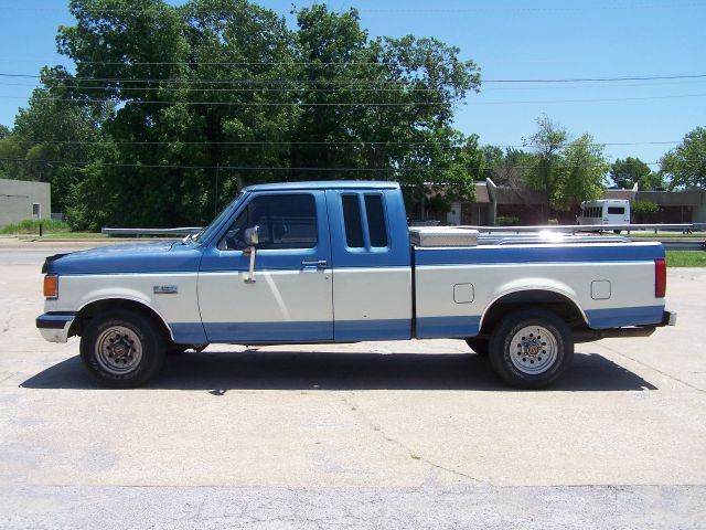Ford F150 1991 photo 2