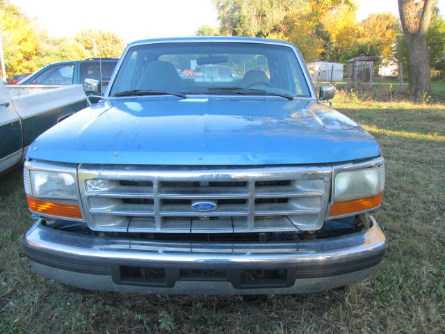 Ford F150 1992 photo 2