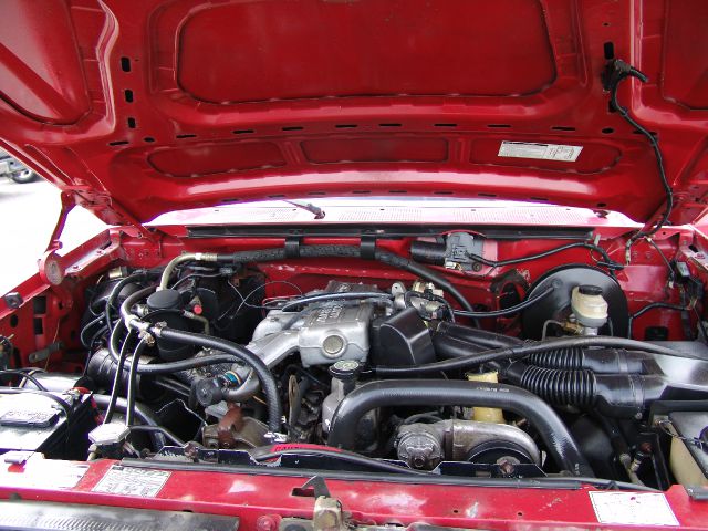 Ford F150 K1500 Lt Pickup Truck