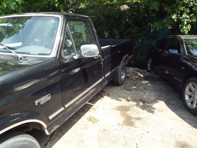 Ford F150 Front Wheel Drive 4 Cylinder Pickup Truck