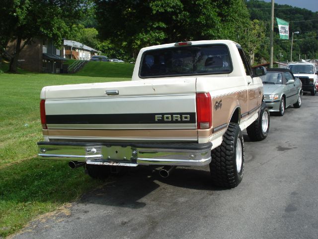 Ford F150 Ram 3500 Diesel 2-WD Pickup Truck