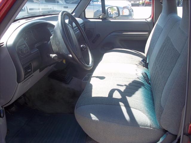Ford F150 1996 photo 2
