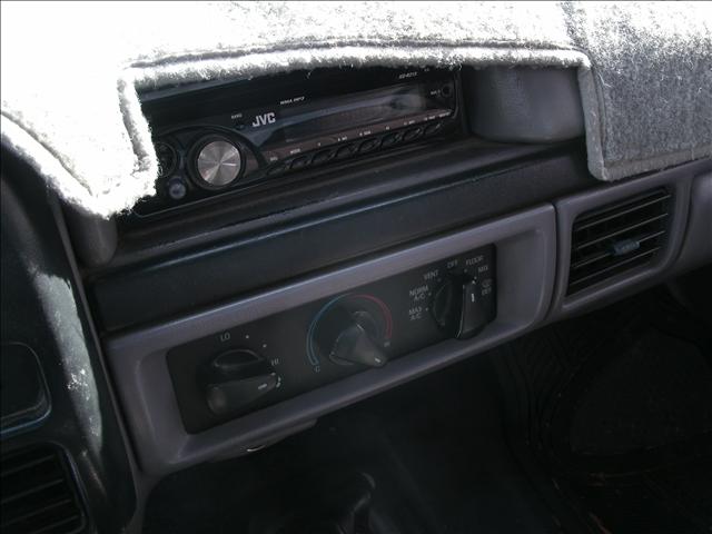 Ford F150 1996 photo 5