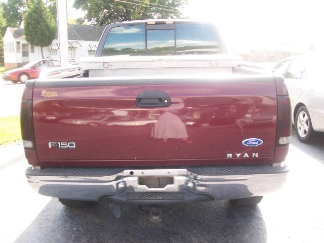 Ford F150 4dr Pick Up Pickup Truck