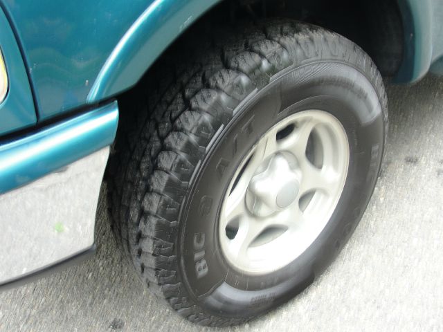 Ford F150 1997 photo 4