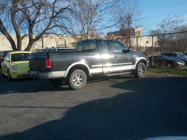 Ford F150 1997 photo 2