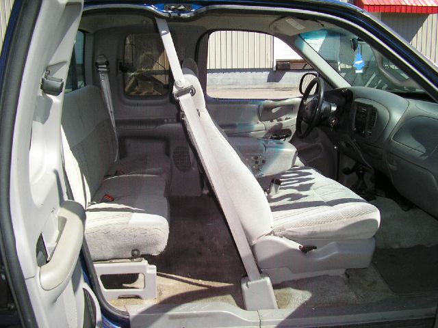 Ford F150 1997 photo 2