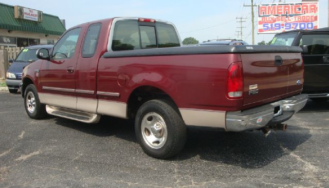 Ford F150 Platinum Edition Pickup Truck