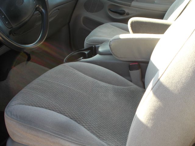 Ford F150 1997 photo 2